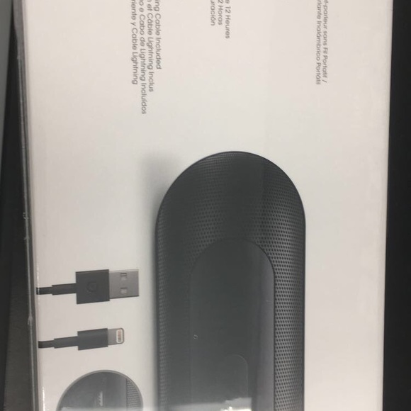 olive green beats pill